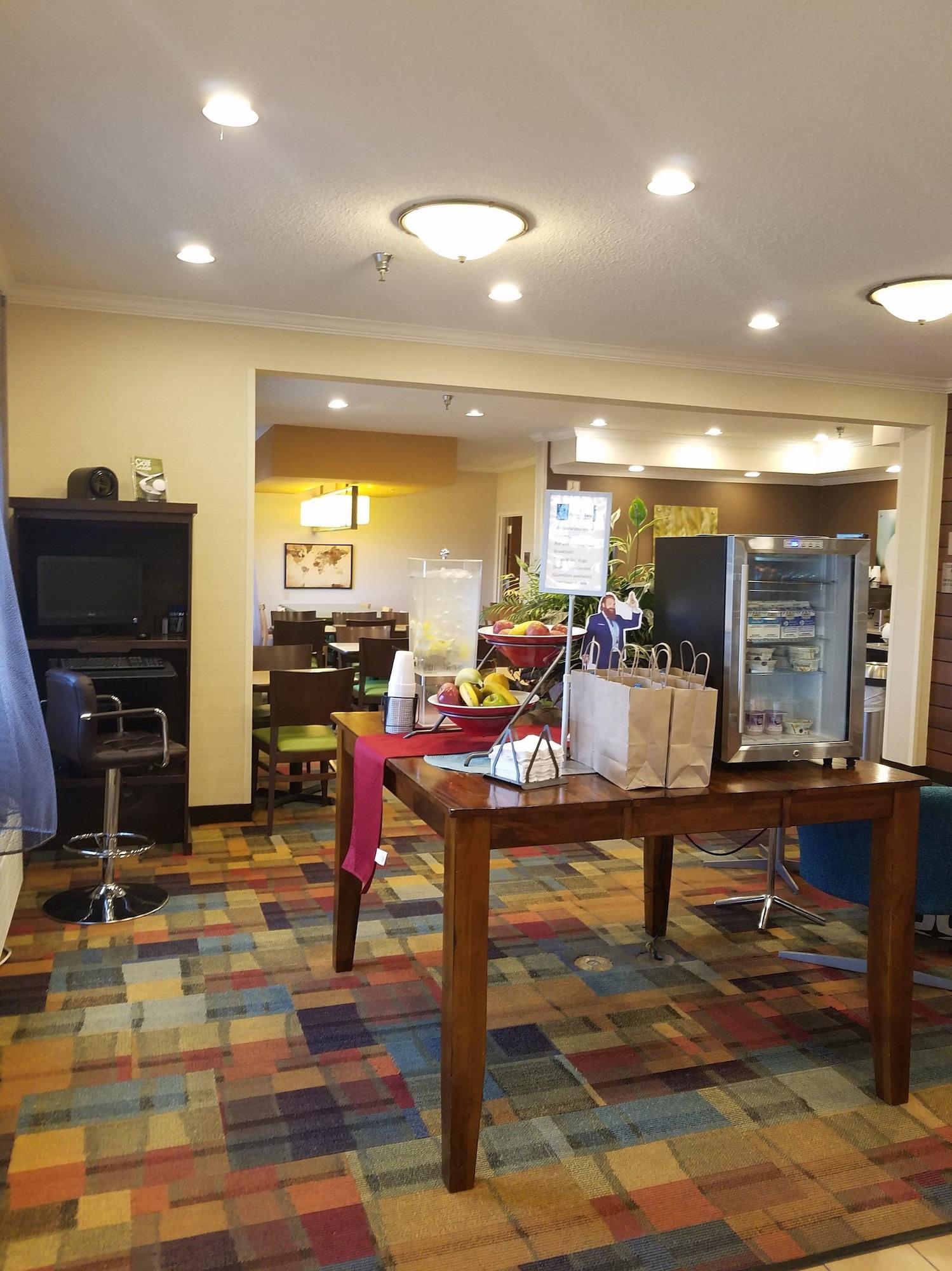 Americinn By Wyndham Moline Airport Quad Cities מראה חיצוני תמונה