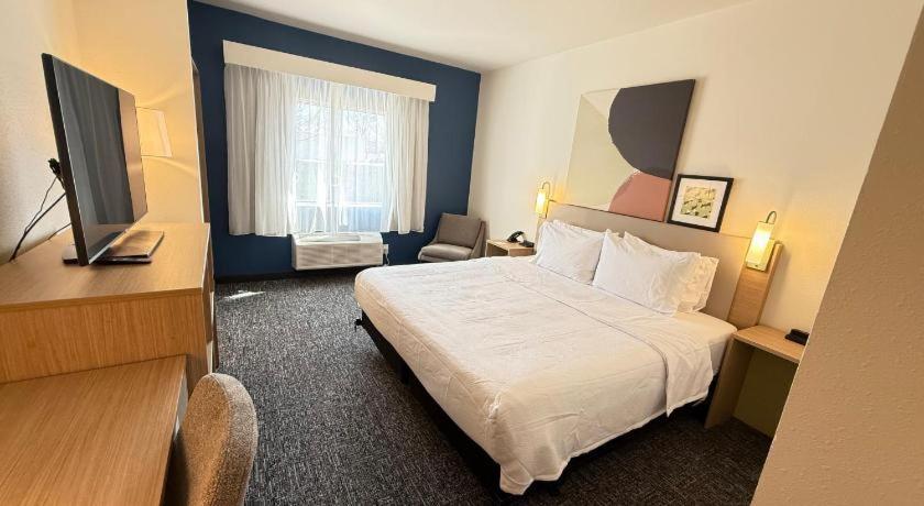 Americinn By Wyndham Moline Airport Quad Cities מראה חיצוני תמונה